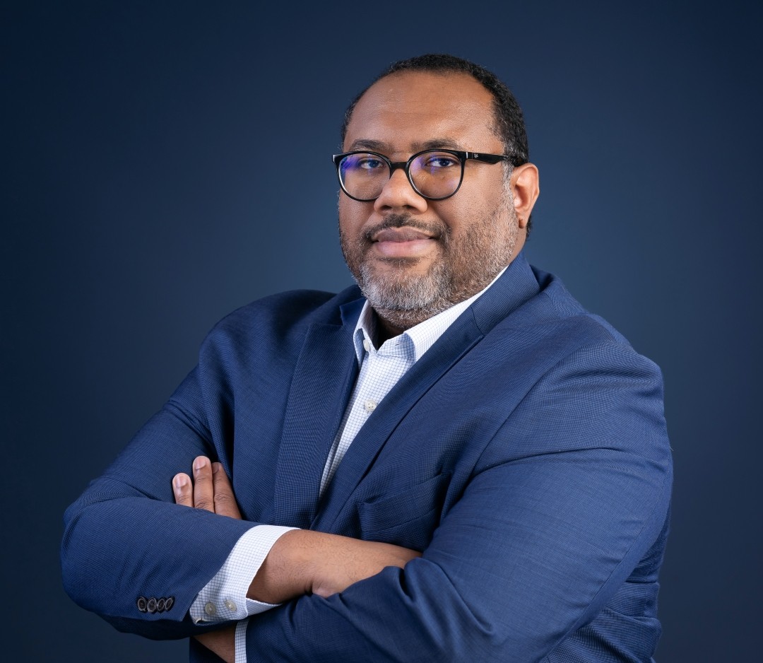 FELIPE SANTANA_site.jpg